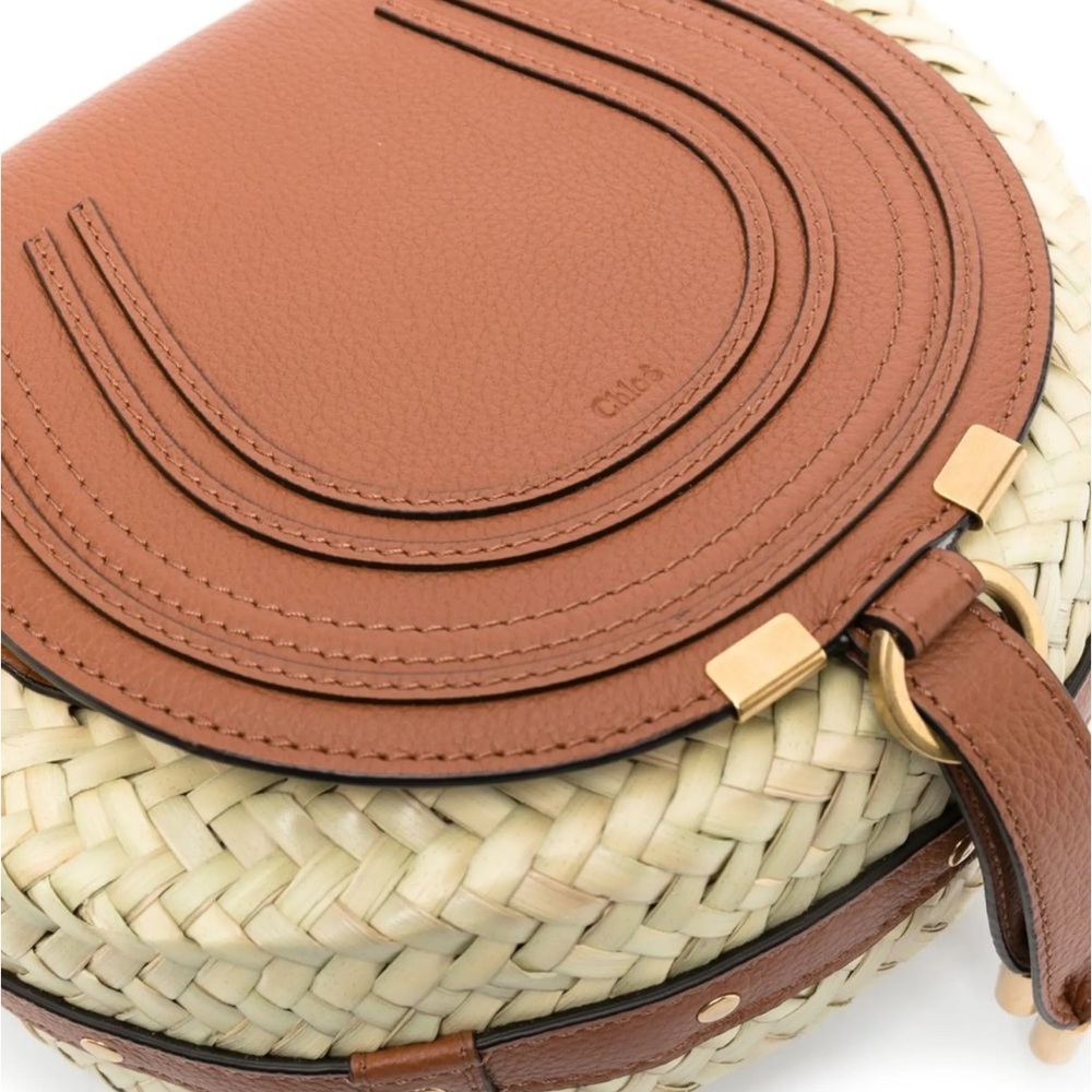 Chloé Marcie Raffia Logo Detailed Crossbody Bag - Picture 4 of 11